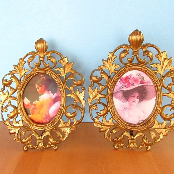 Vintage gold scrolled metal Art Nouveau reproduction picture frames - set of 2 - Picture 4 of 9